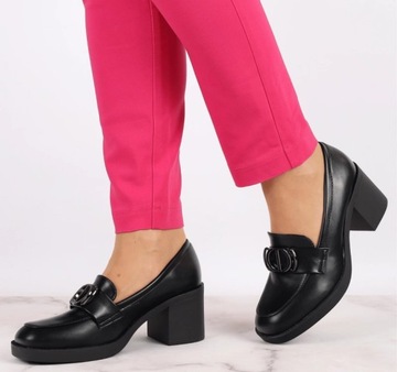 Czarne eleganckie półbuty na obcasie z klamrą skórzana wkładka r.39