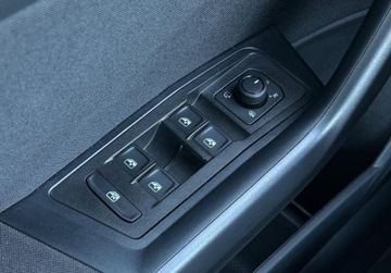 Volkswagen T-Roc I SUV Facelifting 1.5 TSI ACT 150KM 2025 Volkswagen T-Roc Life Plus Pakiety, ACC, Digital Cockpit, Indukcyjna lado, zdjęcie 18