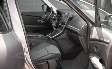 Renault Grand Scenic III 1.7 Blue dCi 149KM 2021 Renault Grand Scenic Renault Grand Scenic Gr 1.7 Blue dCi Intens EDC 1.7, zdjęcie 14