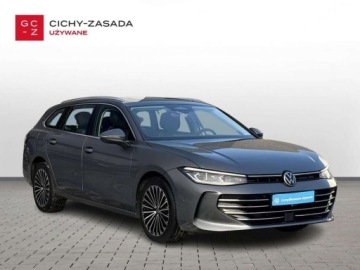 Volkswagen Passat B8 Variant Facelifting 2.0 TDI SCR 150KM 2024 Volkswagen Passat Elegance Matrix Panorama Harman ACC FV23 Serwis ASO, zdjęcie 6