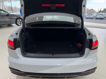 Audi A4 B9 Limousine Facelifting 2.0 35 TFSI 150KM 2023 Audi A4 Limousine S Line / 1 właściciel / Salon Po, zdjęcie 15