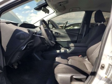 Toyota Prius IV 2021 Toyota Prius Le 2021 1.8 Hybryda 96KM, zdjęcie 7