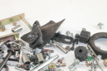 БОЛТ DAELIM DAYSTAR 250