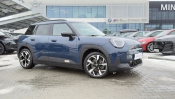 Mini Aceman Elektryczny 38.5kWh 184KM 2024 MINI Aceman MINI Aceman E - 36.6 kWh - Mlody uzywany - Pakiet wyposazenia L, zdjęcie 5