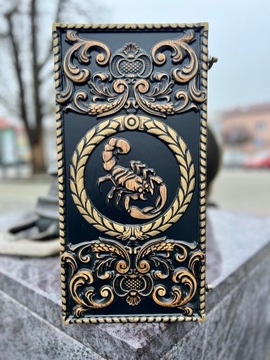 Drewniany Backgammon - Wzór Skorpion w Wieńcu