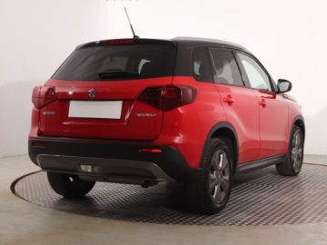 Suzuki Vitara III SUV Facelifting 1.0 BoosterJet 111KM 2019 Suzuki Vitara 1.0 BoosterJet, Salon Polska, zdjęcie 4