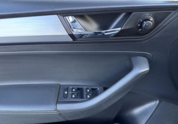 Skoda Rapid II Liftback Facelifting 1.0 TSI 95KM 2018 Skoda RAPID SalonPL Ambition 1.0TSI 95KM Czujniki Radio 6,5 FV23 Benzyna, zdjęcie 16