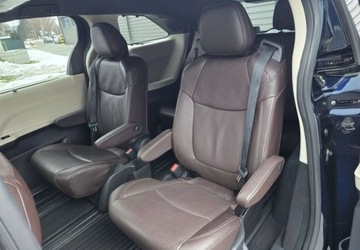 Toyota Sienna III 2022 Toyota Sienna Toyota Sienna 2.5 Hybryda 245KM, zdjęcie 33
