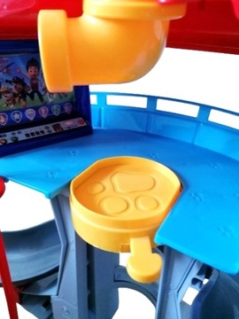 БОЛЬШАЯ СВЕТЯЩАЯСЯ ИГРОВАЯ БАЗА PAW PATROL С ГОРКОЙ И ЛИФТОМ, НОВИНКА