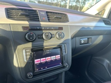 Volkswagen Caddy IV Kombi Maxi 2.0 TDI SCR BlueMotion Technology 102KM 2017 Volkswagen Caddy Polski salon! 1 Ręka, 7 osób!, zdjęcie 19