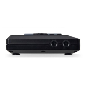Akai MPX 8 — мобильный сэмплер на SD-карте