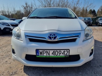 Toyota Auris I Hatchback 5d Facelifting 1.8 HSD 136KM 2010 Toyota Auris HYBRYDA 1.8 136 KM perłowy lakier alu climatronic gwarancja, zdjęcie 2