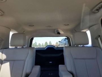 Ford Expedition III 2024 Ford Expedition 2024, 3.5L, 4x4, XLT, po gradobiciu 3.5 Benzyna 380KM, zdjęcie 8