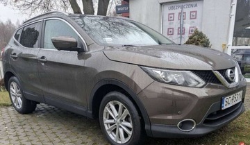 Nissan Qashqai II Crossover 1.2 DIG-T 115KM 2014 Nissan Qashqai Nissan Qashqai bogata wersja 1.2 Benzyna 115KM, zdjęcie 7