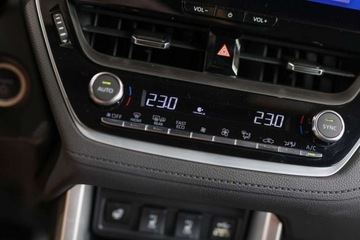 Toyota Corolla Cross 2.0 Hybrid Dynamic Force 197KM 2023 Toyota Corolla Cross Cross 2.0 Hybrid Executive AWD 2.0 Hybryda 197KM, zdjęcie 22