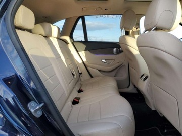 Mercedes GLC C253 2020 Mercedes-Benz GLC 300 4Matic 2020 2.0l 2.0 Benzyna 255KM, zdjęcie 3
