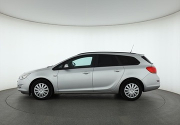 Opel Astra J Sports Tourer 1.7 CDTI ECOTEC 110KM 2012 Opel Astra 1.7 CDTI, Salon Polska, Serwis ASO, zdjęcie 2