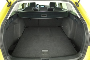 Volkswagen Golf VIII Variant 2.0 TDI 115KM 2021 VW Golf 2.0 TDI, Salon Polska, Klima, Klimatronic, zdjęcie 10