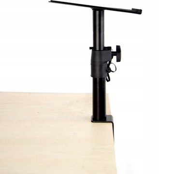 ШТАТИВ, УСТАНОВЛЕННЫЙ НА СТОЛЕШНЕ ДЛЯ СТУДИЙНОГО МОНИТОРА
