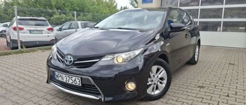 Toyota Auris II 2014 Toyota Auris Toyota Auris 1.8 Hybryda 99KM, zdjęcie 2