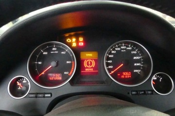 PŘÍSTROJOVÁ DESKA SEAT EXEO 0263676105, 3R0920800B 2.0 TDI