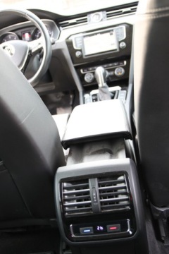 Volkswagen Passat B8 Variant 2.0 TDI BlueMotion SCR 190KM 2017 Volkswagen Passt - Salon Polska - highline - 190 KM - F.vat 23% ., zdjęcie 12