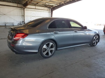 Mercedes Klasa E W213 2020 Mercedes-Benz Klasa E 350 2020 2.0l 2.0 Benzyna 255KM, zdjęcie 3