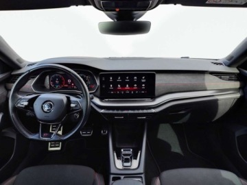 Skoda Octavia IV RS Kombi 2.0 TDI SCR 200KM 2022 Skoda Octavia RS Head-up DSG VAT23 Bogata wersja 2.0 Diesel 200KM, zdjęcie 13