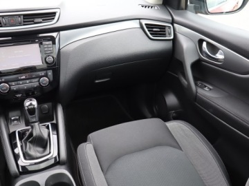 Nissan Qashqai II Crossover Facelifting 1.2 DiG-T 115KM 2018 Nissan Qashqai 1.2 DIG-T, Salon Polska, zdjęcie 7