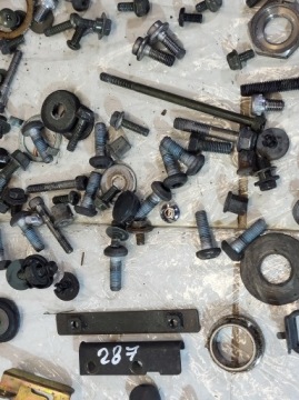 Болты для разборки Yamaha Fazer FZS 600 1998-2003r