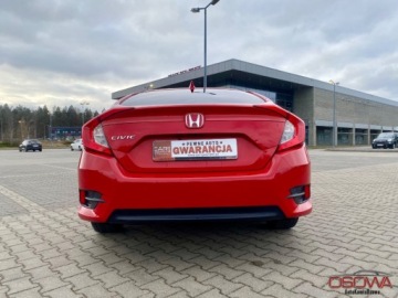 Honda Civic X Sedan 4d Facelifting 1.5 VTEC TURBO 182KM 2019 Honda Civic 1.5ivtec 183KM Polski salon 1 wl serwis bogata wersja zamiana., zdjęcie 10