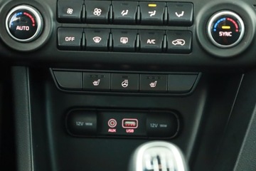 Kia Sportage III SUV Facelifting 2.0 CRDi 136KM 2016 Kia Sportage 2.0 CRDi, Skóra, Navi, Xenon, zdjęcie 15