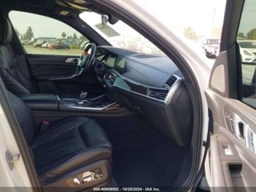 BMW X7 2020 BMW X7 2020 BMW X7 M50I 4.4 Benzyna 523KM, zdjęcie 6