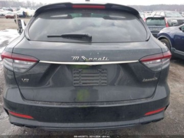 Maserati Levante 2022 Maserati Levante Modena S 2022 3.8 Benzyna 550KM, zdjęcie 4