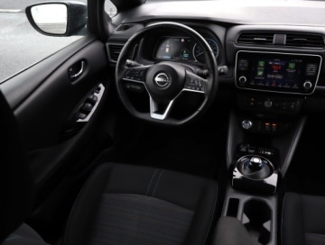 Nissan Leaf II Hatchback Elektryczny 40kWh 150KM 2022 Nissan Leaf 40 kWh, SoH 90%, Salon Polska, zdjęcie 6