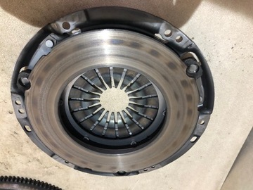 TOYOTA RAV4 2019 - БЕНЗИНОВОЕ СЦЕПЛЕНИЕ В КОМПЛЕКТЕ