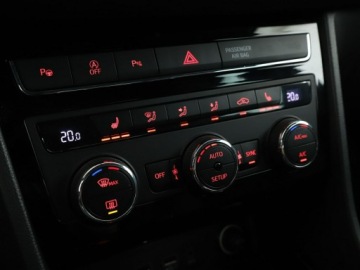 Seat Ateca SUV 1.4 EcoTSI 150KM 2018 Seat Ateca DSG full LED grzane fotele kamera i, zdjęcie 26