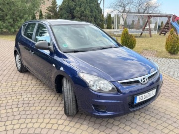 Hyundai i30 I Hatchback 1.4 109KM 2008 Hyundai i30 1.4 109KM Klima Tablet Kamera cofania GPS Sprawdz 1.4, zdjęcie 32