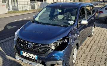 Dacia Lodgy Minivan Facelifting 1.5 Blue dCi 115KM 2019 Dacia Lodgy 1.5 BlueDci 115KM STEPWAY 7 foteli Nawigacja Kamera 1.5 Diesel, zdjęcie 3