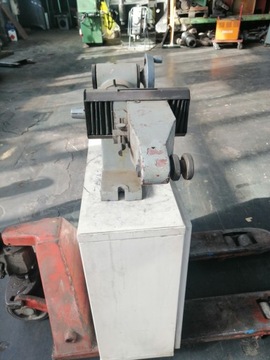 PRZYRZĄD OBROTOWO-PRZESUWNY NARZĘDZIE Szlifierki