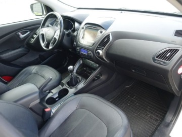 Hyundai ix35 SUV Facelifting 2.0 GDI 166KM 2014 Hyundai ix35 2.0, zdjęcie 17