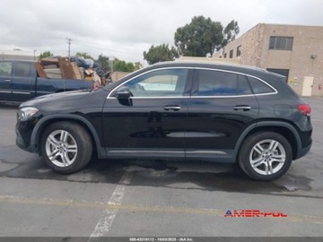 Mercedes GLA II 2022 Mercedes-Benz GLA 2022 r., 2,0 L 250 4MATIC 2.0 Benzyna 221KM, zdjęcie 14