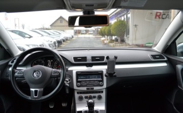 Volkswagen Passat B7 Variant 2.0 TDI CR DPF BlueMotion 140KM 2013 Volkswagen Passat Alltrack 2.0 tdi - bezwypadkowy - zadbany - oplacony - b, zdjęcie 4