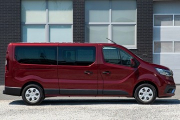 Renault Trafic III Combi 2.0 dCi  150KM 2024 Renault Trafic 9-OSÓB L2H1 DŁUGI 38 tkm, zdjęcie 2