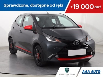 Toyota Aygo II Hatchback 5d 1.0 VVT-i 69KM 2017 Toyota Aygo 1.0 VVT-i, Salon Polska, Serwis ASO