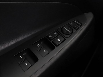 Hyundai Tucson III SUV 1.6 T-GDI 177KM 2018 Hyundai Tucson GRATIS! Pakiet Serwisowy o, zdjęcie 35