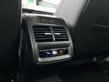 Volkswagen Passat B8 Variant Facelifting 2.0 TDI SCR 150KM 2024 Volkswagen Passat Ambiente! Wentylowane Fotele! AC, zdjęcie 22