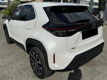 Toyota 2025 Od ręki - Style 1.5 Hybrid 130KM | Podgrzewane fotele!, zdjęcie 3