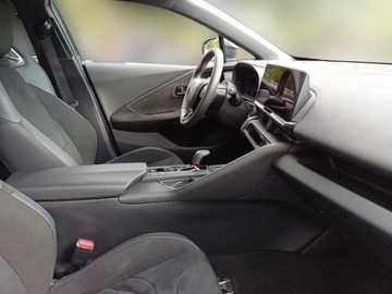 Toyota C-HR II SUV 2.0 Hybrid Dynamic Force 197KM 2024 Toyota C-HR 2.0 Hybrid GR Sport 2.0 Hybrid GR Spor, zdjęcie 8