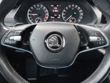 Skoda Octavia IV Kombi 2.0 TDI 115KM 2022 Skoda Octavia 2.0 TDI, Salon Polska, zdjęcie 16